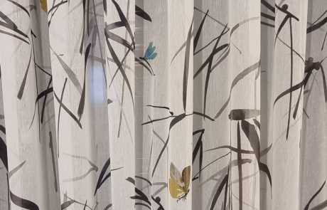 Visillo estampado
